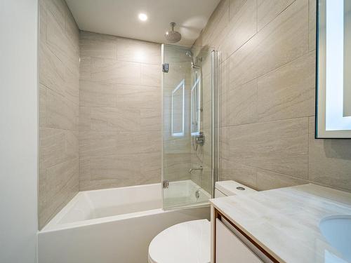 Salle de bains - 1701-1020 Rue De La Montagne, Montréal (Ville-Marie), QC - Indoor Photo Showing Bathroom