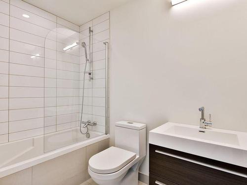 Salle de bains attenante Ã  la CCP - 1407-1155 Rue De La Montagne, Montréal (Ville-Marie), QC - Indoor Photo Showing Bathroom