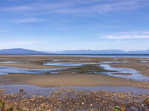 3-1175 Resort Dr, Parksville, BC - Outdoor With Body Of Water With View