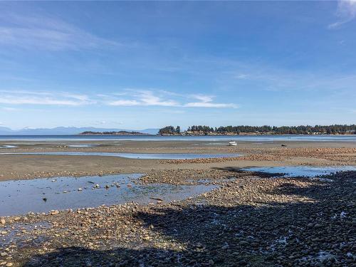 3-1175 Resort Dr, Parksville, BC - Outdoor With Body Of Water With View