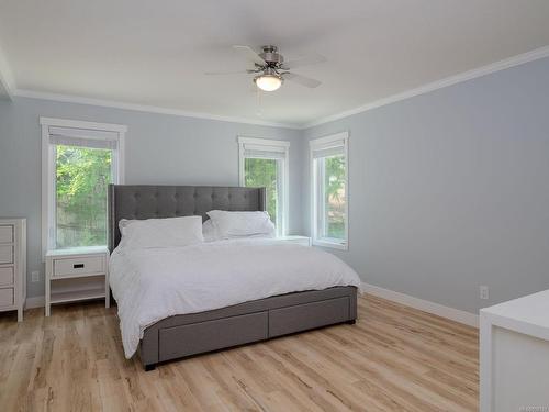 7444 Bell Rd, Port Alberni, BC - Indoor Photo Showing Bedroom