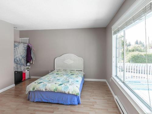 47 Princess St, Nanaimo, BC - Indoor Photo Showing Bedroom