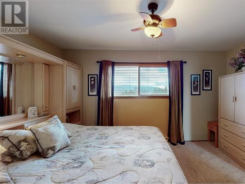 8517 Primrose Lane, Osoyoos, BC - Indoor Photo Showing Bedroom