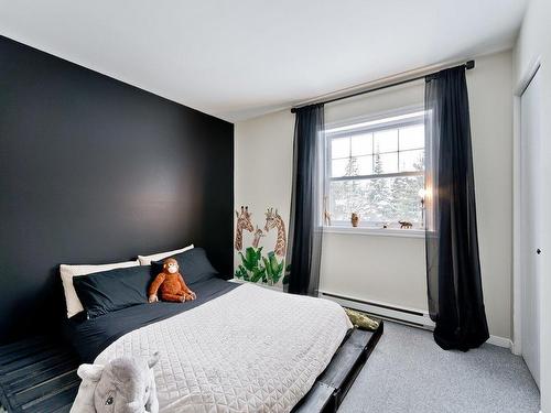 Chambre Ã Â coucher - 200 Rue Des Villas, Sherbrooke (Brompton/Rock Forest/Saint-Élie/Deauville), QC - Indoor Photo Showing Bedroom