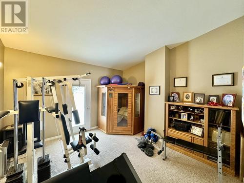 6476 Messner Road, Horse Lake, BC - Indoor Photo Showing Gym Room