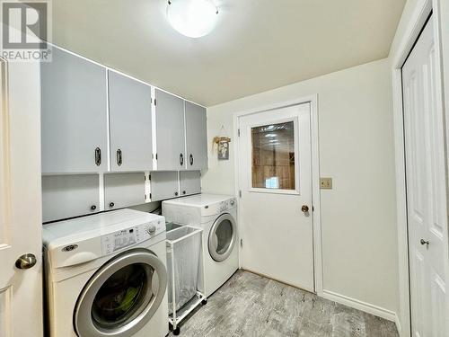 6476 Messner Road, Horse Lake, BC - Indoor Photo Showing Laundry Room