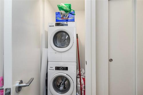 212 King William Street|Unit #701, Hamilton, ON - Indoor Photo Showing Laundry Room