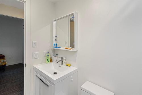 212 King William Street|Unit #701, Hamilton, ON - Indoor Photo Showing Bathroom