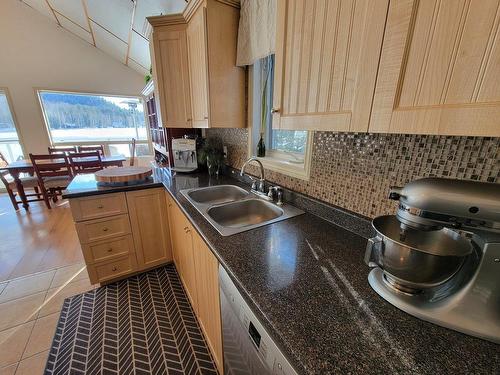 Cuisine - 450 4E Rang S., Lac-Simon, QC - Indoor Photo Showing Kitchen With Double Sink