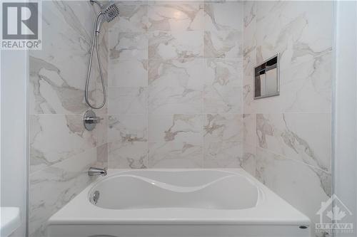 37 Bachman Terrace, Ottawa, ON - Indoor Photo Showing Bathroom