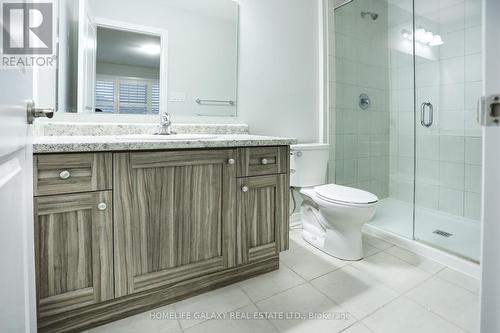 37 Sportsman Hill Street, Kitchener, ON - Indoor Photo Showing Bathroom