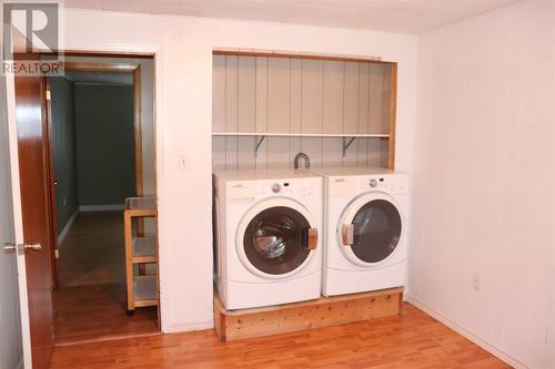 28 Pleasant Street, Stephenville Crossing, NL - Indoor Photo Showing Laundry Room