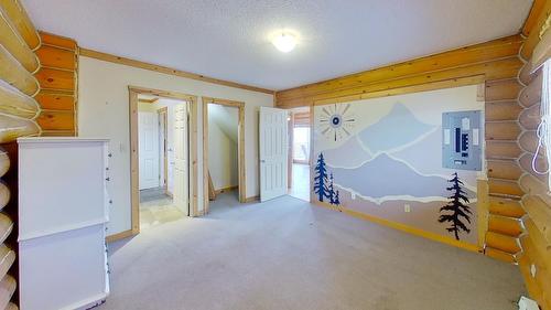 735 304Th Street, Kimberley, BC - Indoor Photo Showing Other Room