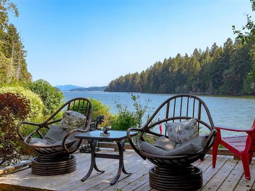 4712 Shell Beach Rd, Ladysmith, BC - Outdoor With Body Of Water With Deck Patio Veranda