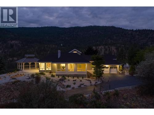 2632 Forsyth Drive, Penticton, BC - Outdoor