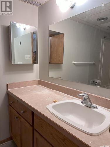 9043 Panton Avenue, North Battleford, SK - Indoor Photo Showing Bathroom