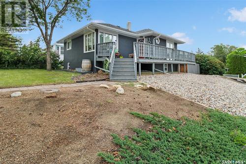 501 5Th Avenue Nw, Swift Current, SK - Outdoor With Deck Patio Veranda