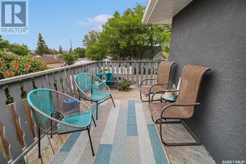 501 5Th Avenue Nw, Swift Current, SK - Outdoor With Deck Patio Veranda With Exterior