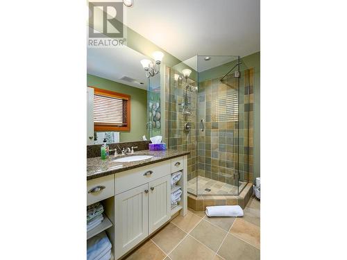 9845 Eastside Road Unit# 159, Vernon, BC - Indoor Photo Showing Bathroom