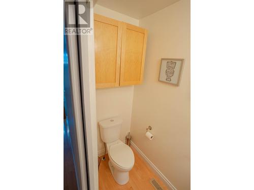 8703-8707 89 Avenue, Fort St. John, BC - Indoor Photo Showing Bathroom