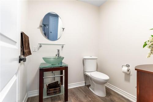 Main Home - 226 Woolverton Road, Grimsby, ON - Indoor Photo Showing Bathroom