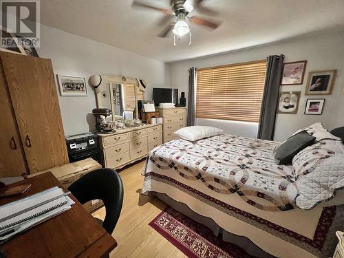 796 Vaughan Street, Quesnel, BC - Indoor Photo Showing Bedroom