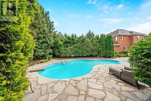 15 Trillium Terr, Halton Hills, ON - Outdoor With In Ground Pool With Backyard