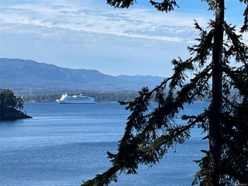 324 Easthom Rd, Gabriola Island, BC - Outdoor With Body Of Water With View