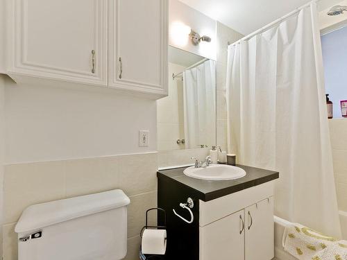 Salle de bains - 971  - 975 Rue Fabre, Sherbrooke (Les Nations), QC - Indoor Photo Showing Bathroom