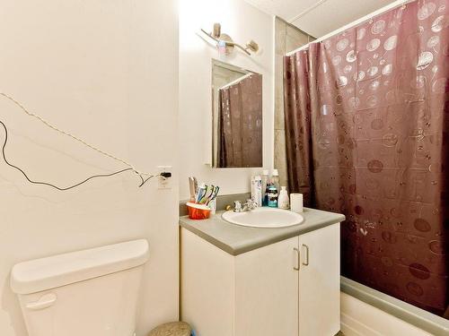 Bathroom - 971  - 975 Rue Fabre, Sherbrooke (Les Nations), QC - Indoor Photo Showing Bathroom