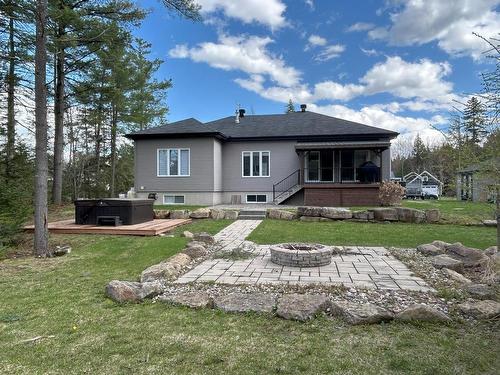 Cour - 89 Rue De L'Oiselet, Saint-Colomban, QC - Outdoor