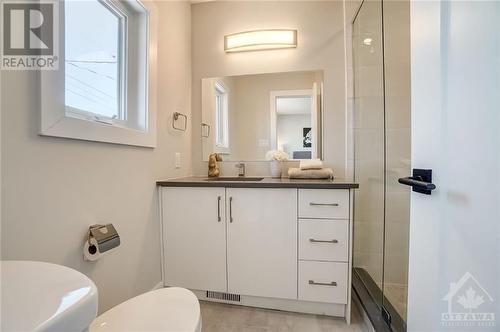 68 Prince Albert Street, Ottawa, ON - Indoor Photo Showing Bathroom