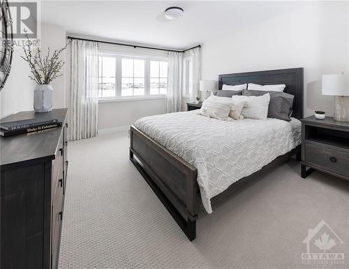 825 Gamble Drive, Russell, ON - Indoor Photo Showing Bedroom
