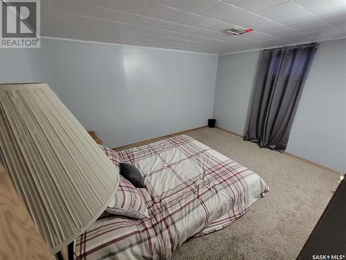 4701 Express Avenue, Macklin, SK - Indoor Photo Showing Bedroom