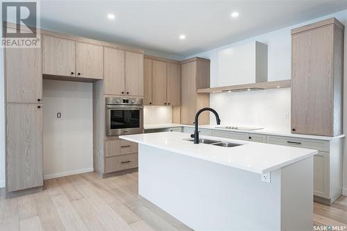 1308 14Th Street E, Saskatoon, SK - Indoor Photo Showing Kitchen With Upgraded Kitchen