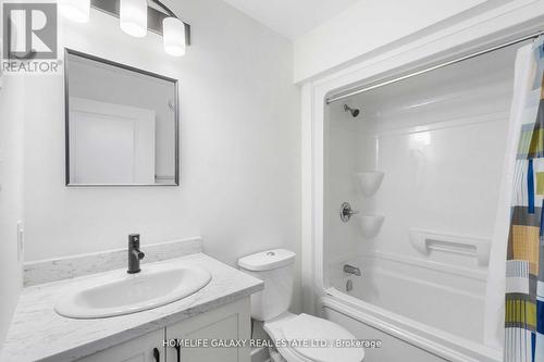 58 Whitcomb Cres, Smiths Falls, ON - Indoor Photo Showing Bathroom