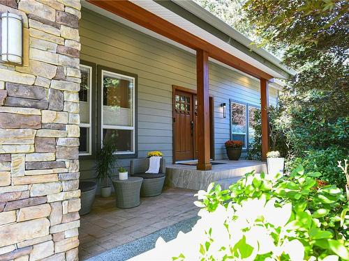 5069 Mitchell Rd, Courtenay, BC - Outdoor With Deck Patio Veranda