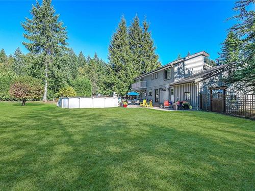 5069 Mitchell Rd, Courtenay, BC - Outdoor