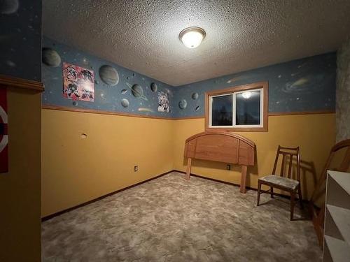 1060 Cornwall Avenue N, Fort Frances, ON - Indoor Photo Showing Bedroom