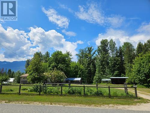 432 Alexander Road, Nakusp, BC - Outdoor With View