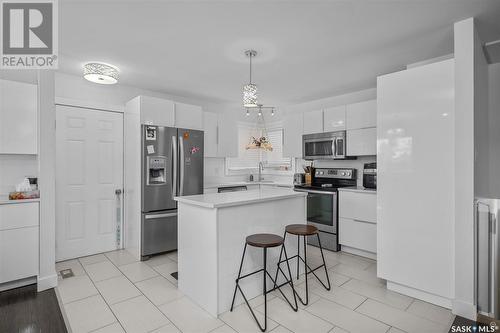 3193 Grey Owl Crescent, Prince Albert, SK - Indoor Photo Showing Kitchen