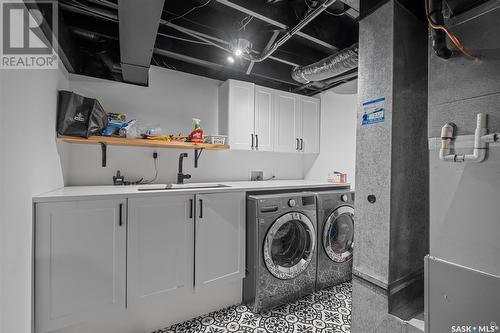 3193 Grey Owl Crescent, Prince Albert, SK - Indoor Photo Showing Laundry Room
