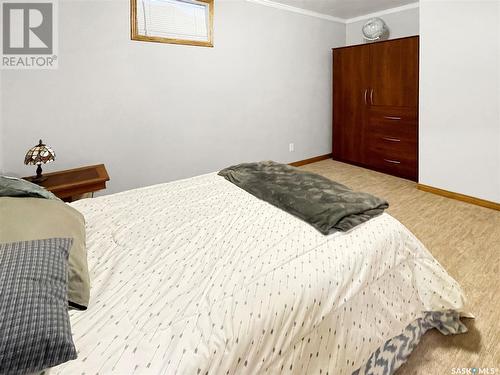 25 Burke Crescent, Swift Current, SK - Indoor Photo Showing Bedroom