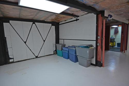 1565 Highway 3A, Nelson, BC - Indoor Photo Showing Basement
