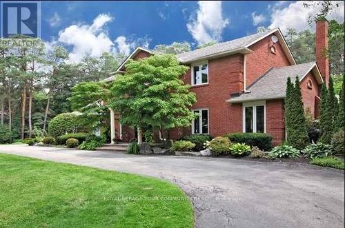 52 Beaufort Hills Road, Richmond Hill, ON - Outdoor