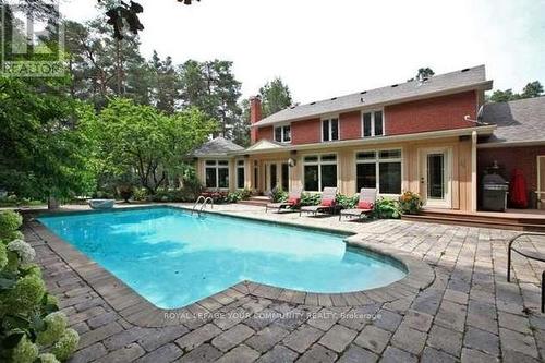 52 Beaufort Hills Road, Richmond Hill, ON - Outdoor With In Ground Pool With Deck Patio Veranda