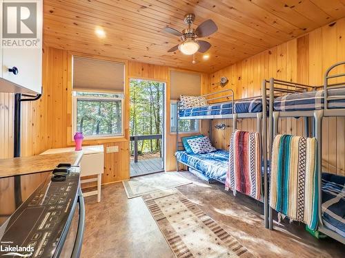 Bunkie - 399 Horseshoe Lake, Seguin, ON - Indoor