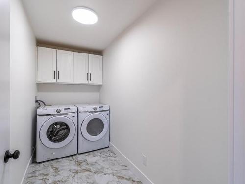 840 Crestline Street, Kamloops, BC - Indoor Photo Showing Laundry Room
