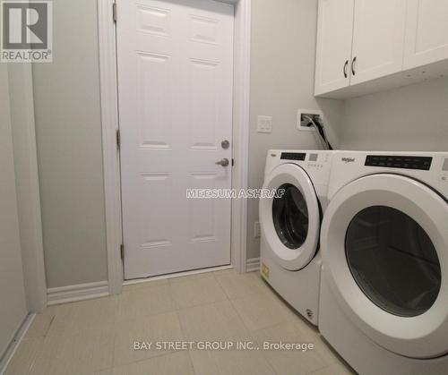 35 Sutcliffe Dr, Whitby, ON - Indoor Photo Showing Laundry Room