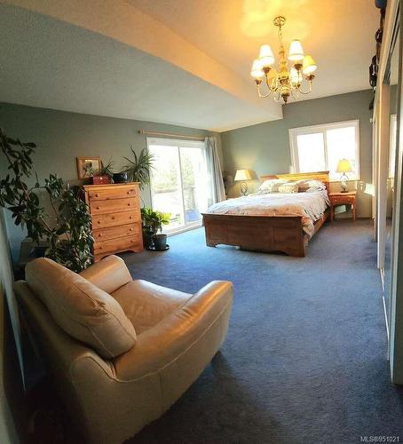 1854 Myhrest Rd, Cowichan Bay, BC - Indoor Photo Showing Bedroom